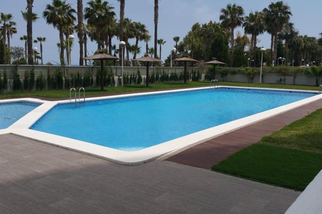 Edificio Mondrian 1ª Linea Vistas Al Mar Apartment Oropesa del Mar Exterior photo